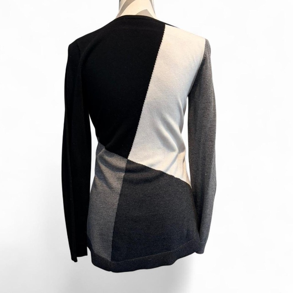 WHBM Color Block Sweater - Picture 3 of 5